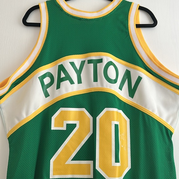 Green Sonics Basketball Jersey - Picture 7 of 9